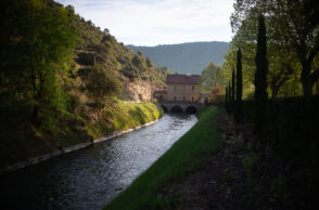 Primera casa de comportes del Canal d’Urgell, a Ponts.